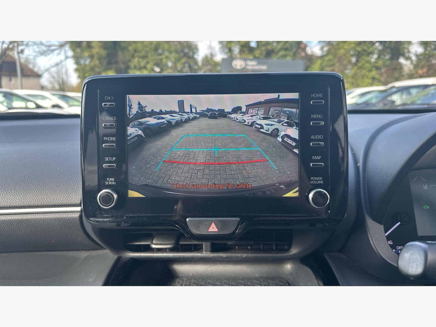 Used Toyota Yaris Cross 2022 for sale - 77768648: Photo 24