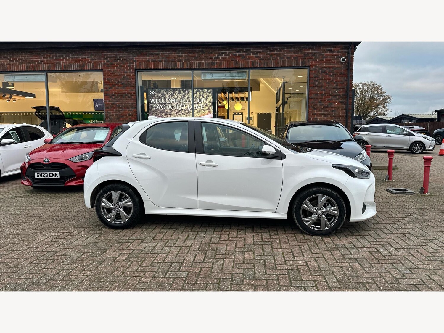 Used Toyota Yaris for sale - 77215548: Photo 18