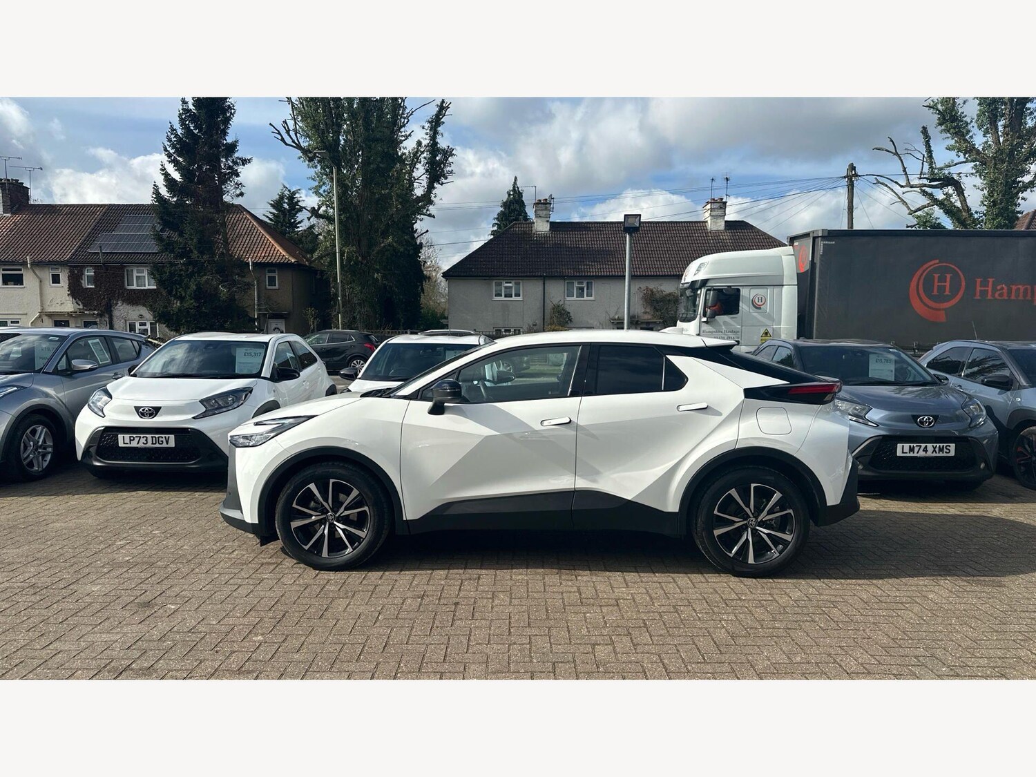 Used Toyota C-HR 2024 for sale - 77838480: Photo 19