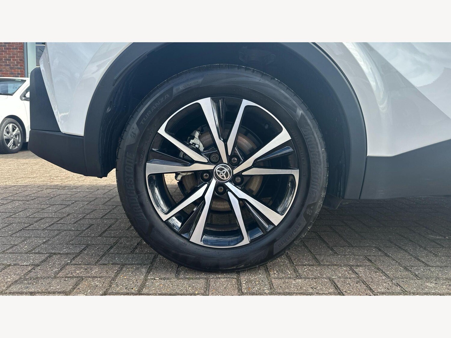 Used Toyota C-HR 2024 for sale - 77838480: Photo 20