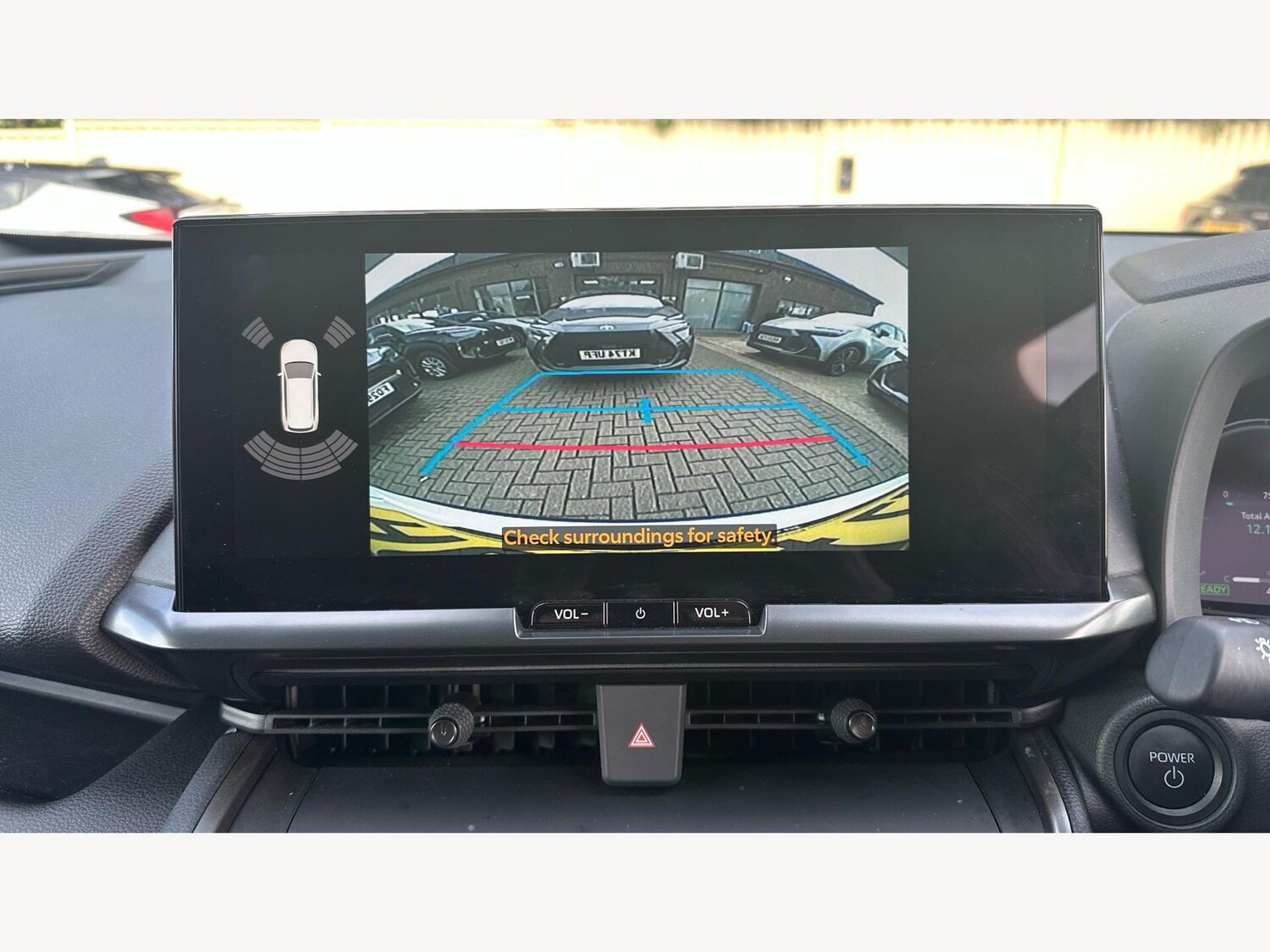 Used Toyota C-HR 2024 for sale - 77838480: Photo 25