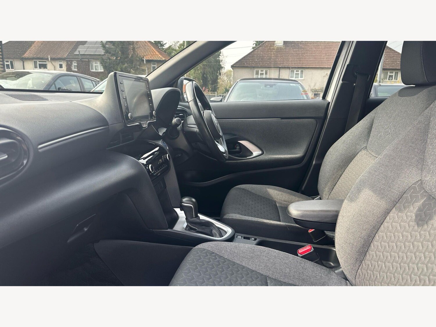 Used Toyota Yaris Cross 2021 for sale - 77993995: Photo 12