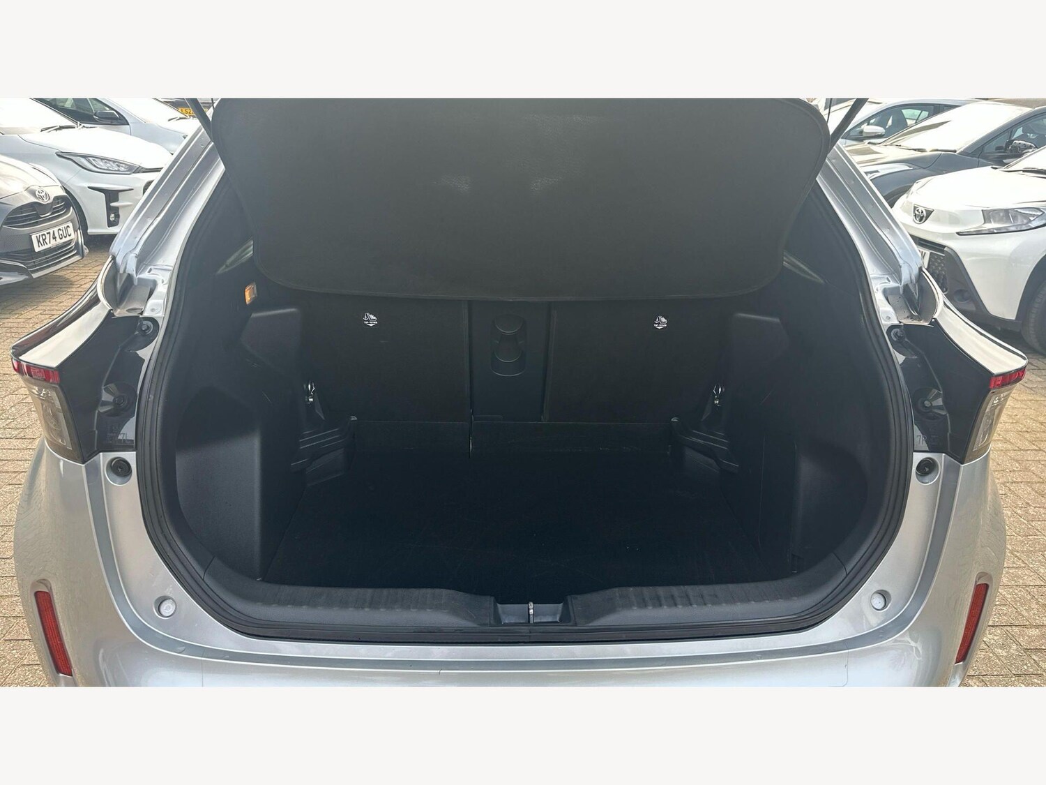 Used Toyota Yaris Cross 2021 for sale - 77993995: Photo 16