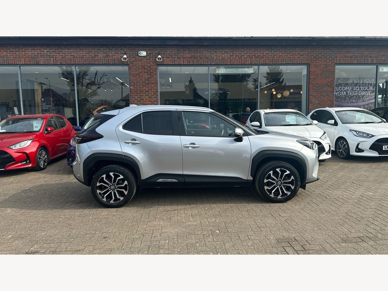 Used Toyota Yaris Cross 2021 for sale - 77993995: Photo 18