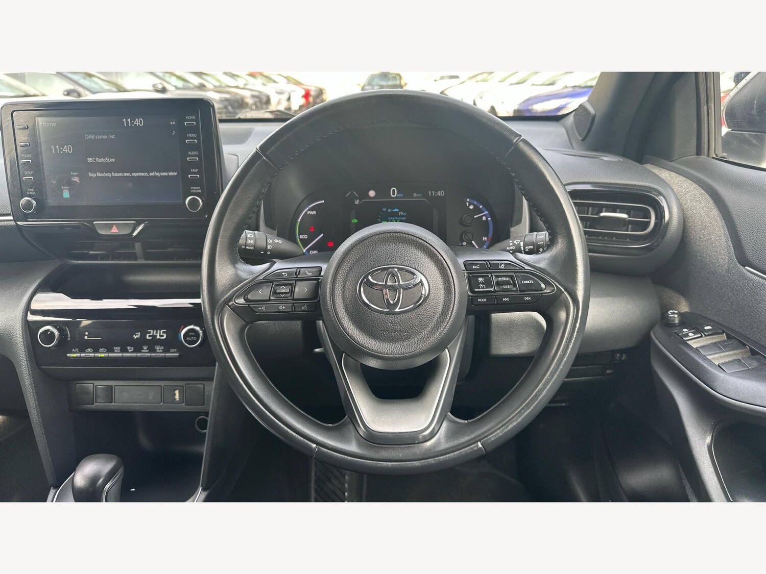 Used Toyota Yaris Cross 2021 for sale - 77993995: Photo 8