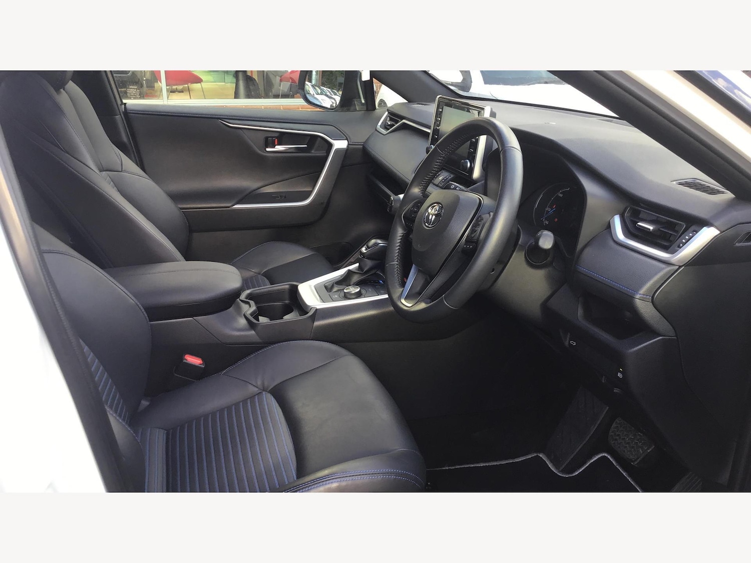 Used Toyota RAV4 2021 for sale - 77345230: Photo 13