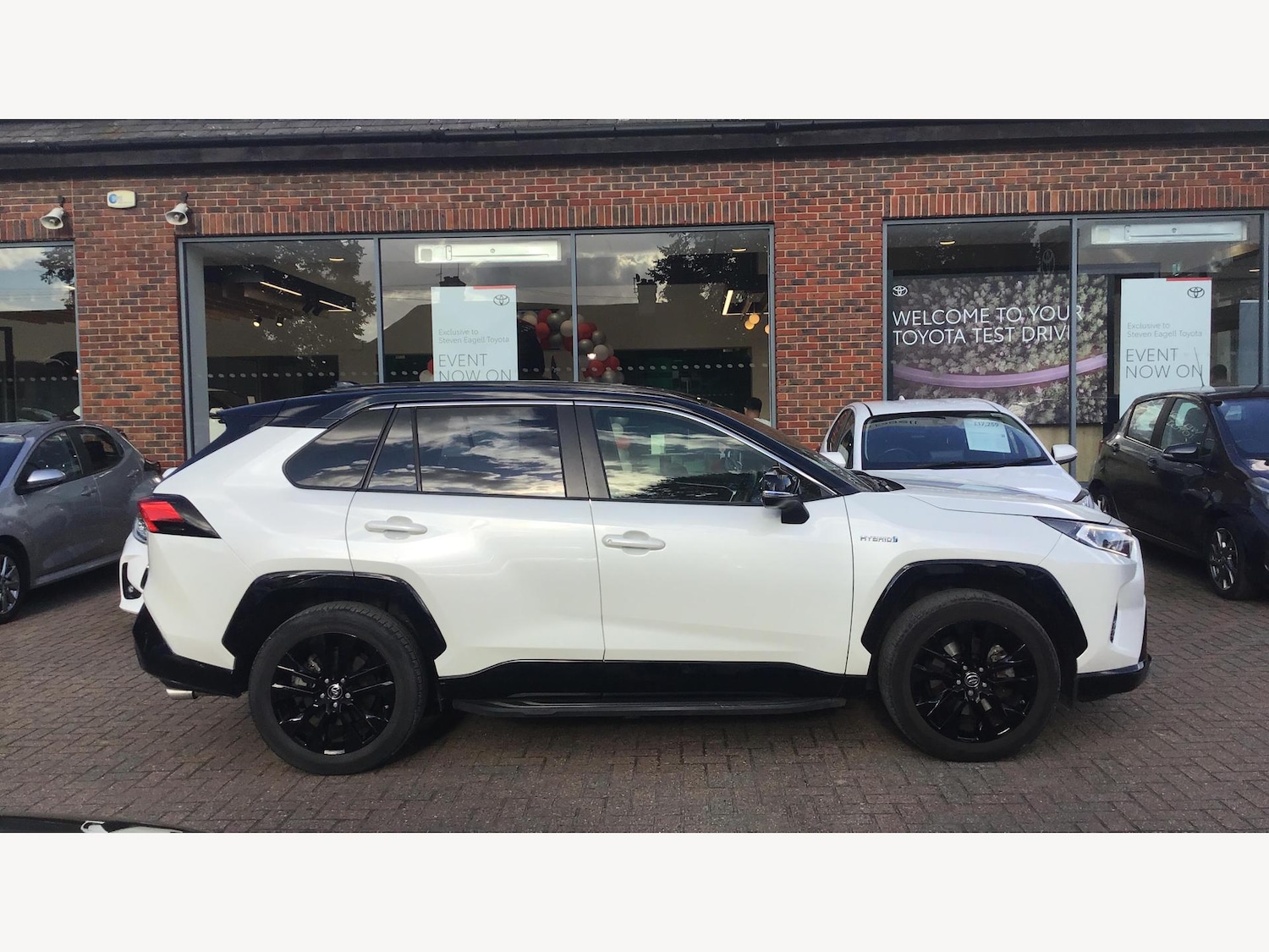 Used Toyota RAV4 2021 for sale - 77345230: Photo 18