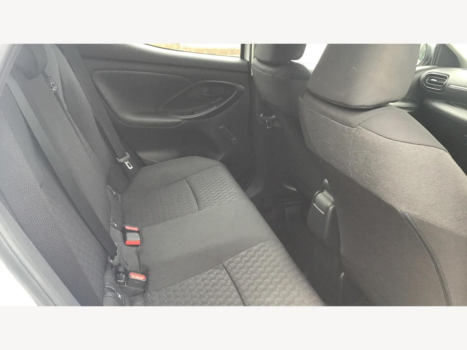 Used Toyota Yaris 2022 for sale - 76026395: Photo 14