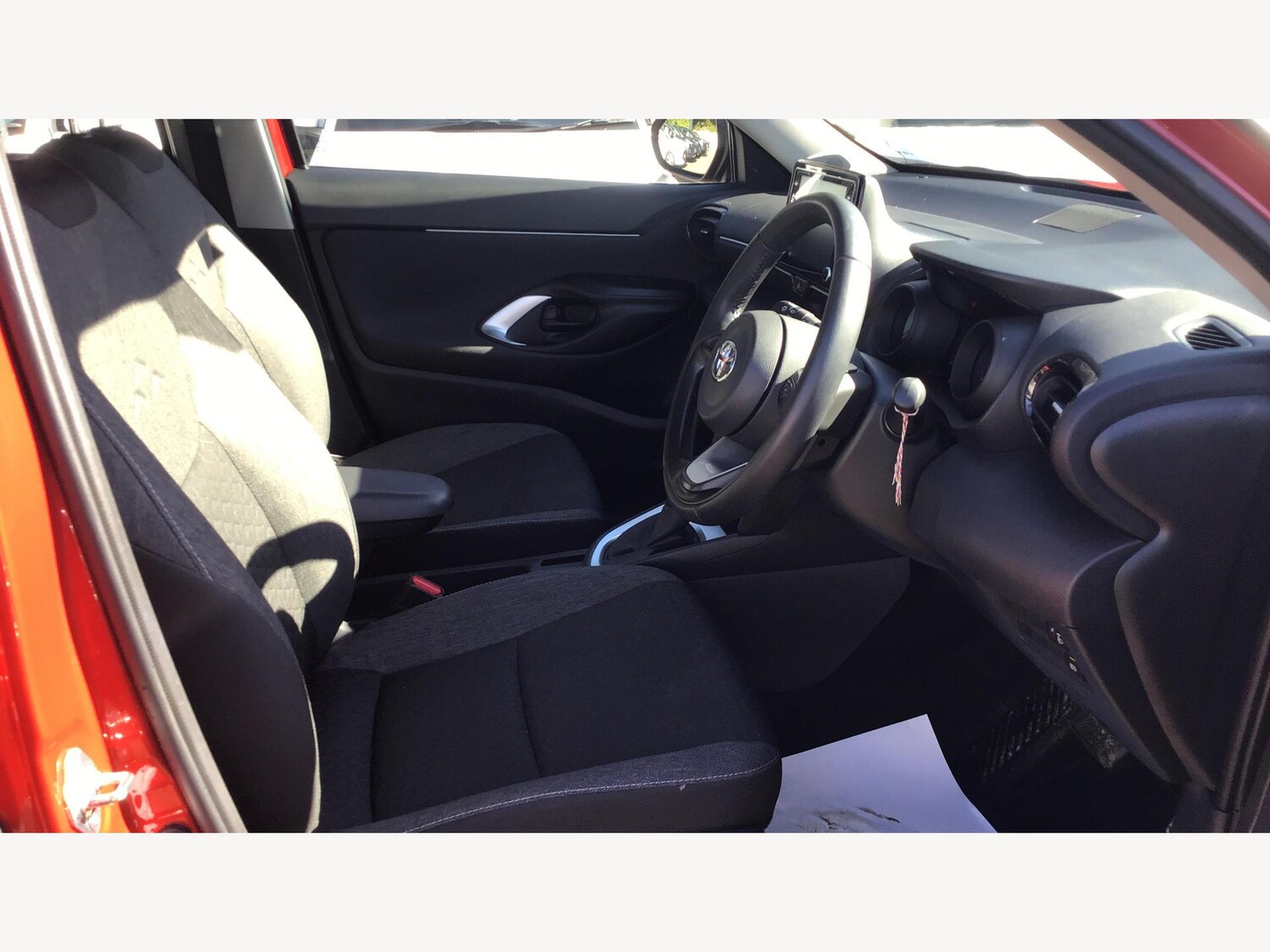 Used Toyota Yaris Cross 2023 for sale - 76199994: Photo 13