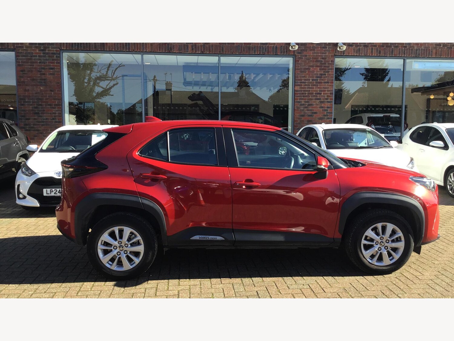 Used Toyota Yaris Cross 2023 for sale - 76199994: Photo 18