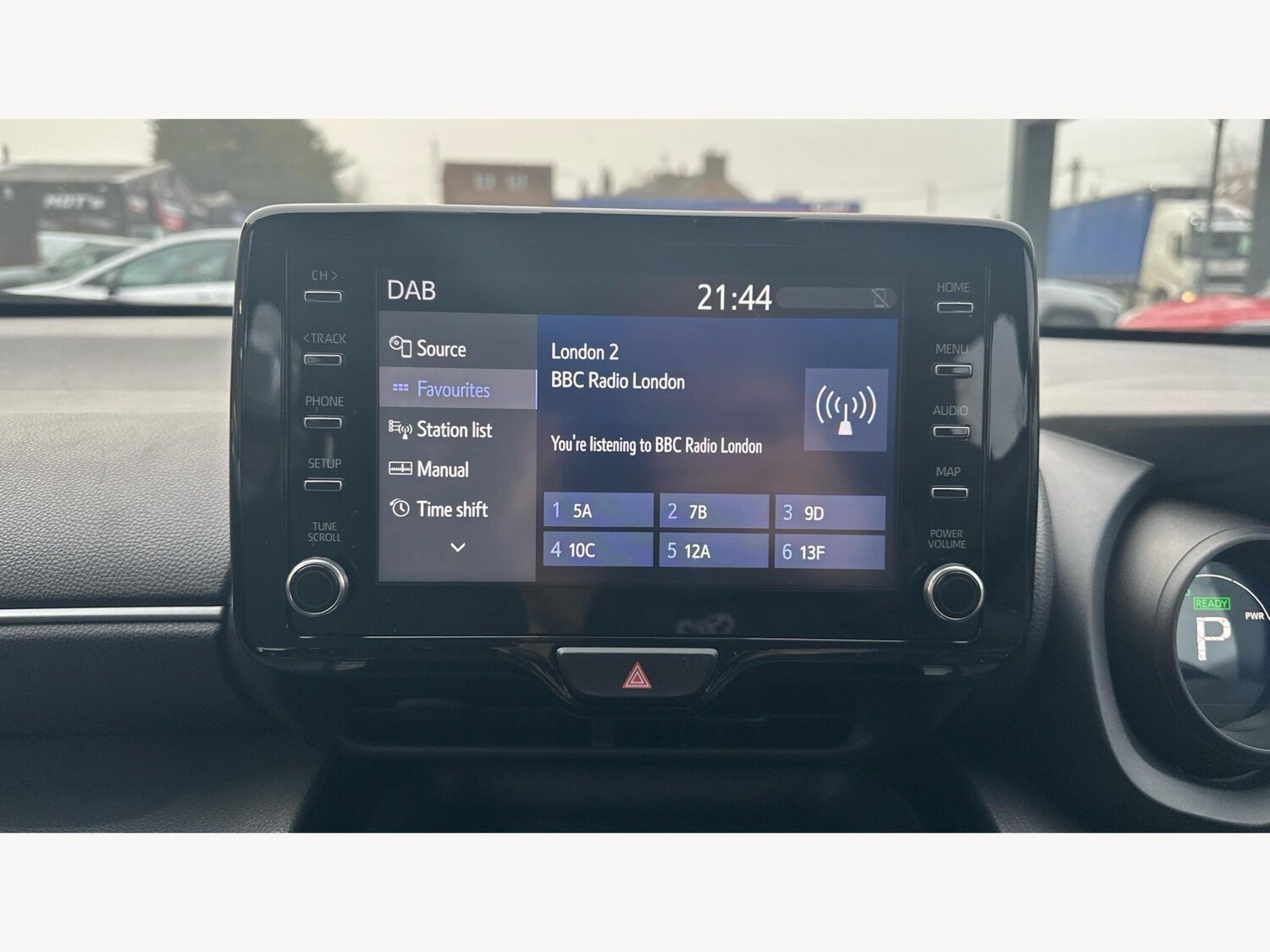 Used Toyota Yaris Cross 2023 for sale - 76199994: Photo 24