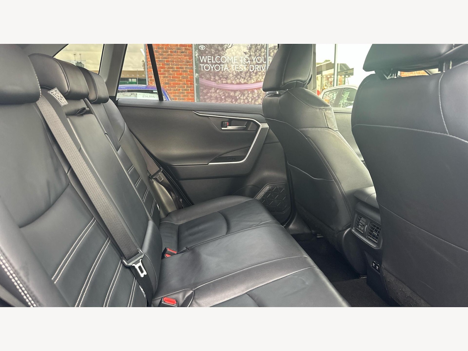 Used Toyota RAV4 2019 for sale - 77509884: Photo 14