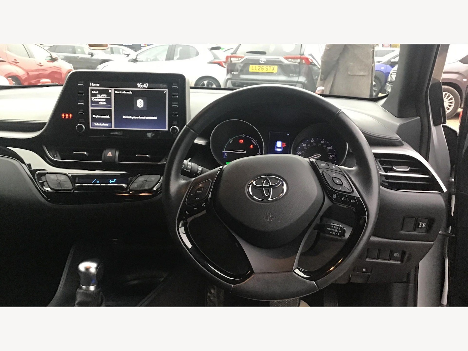 Used Toyota C-HR for sale - 77808328: Photo 10