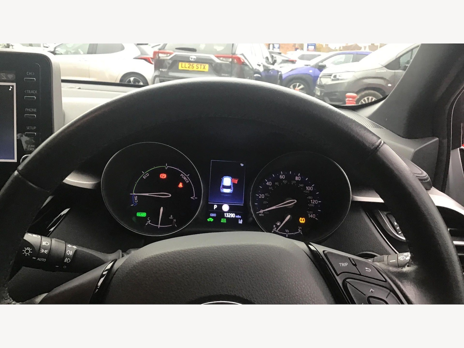 Used Toyota C-HR for sale - 77808328: Photo 11