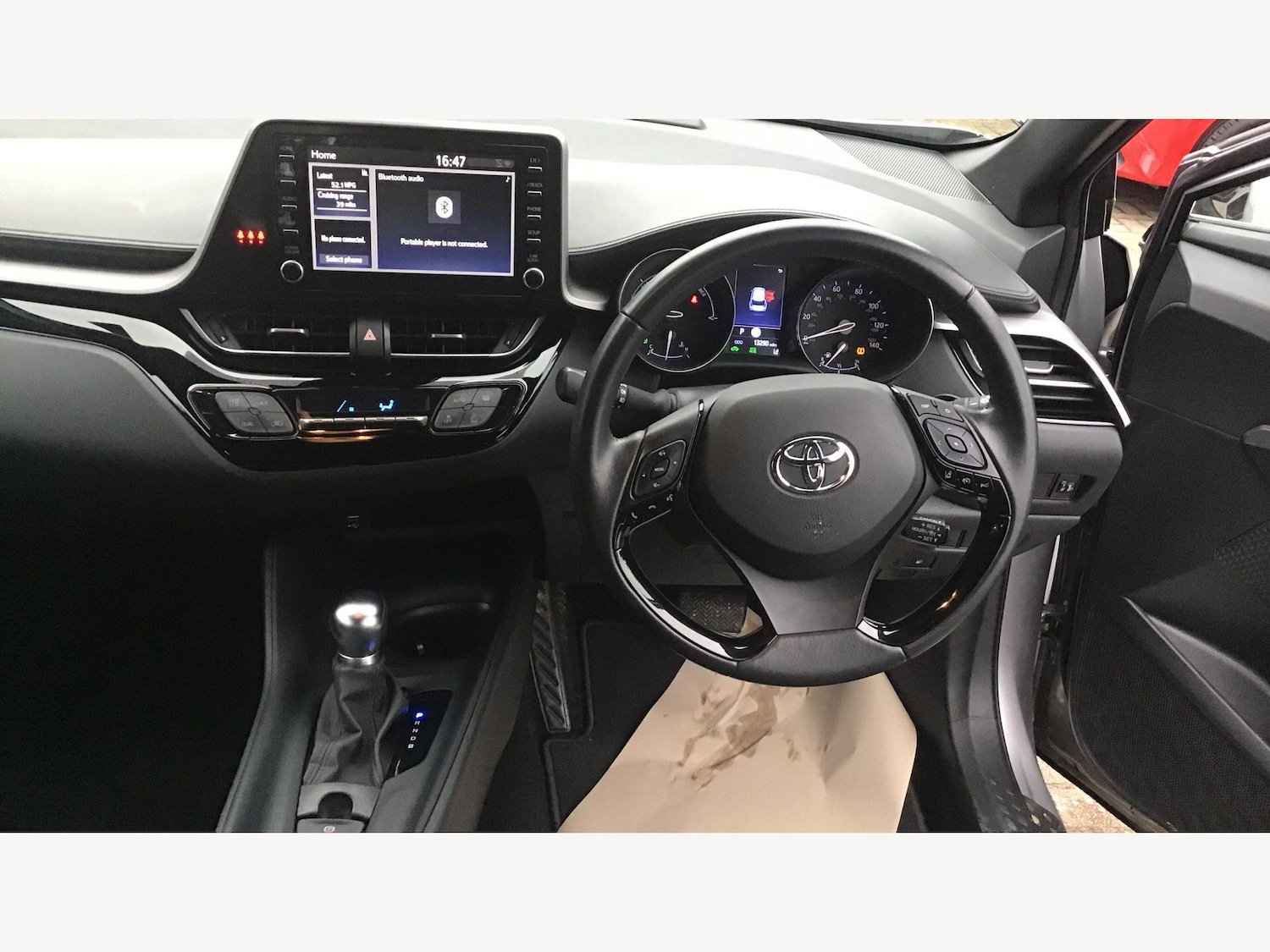 Used Toyota C-HR for sale - 77808328: Photo 7