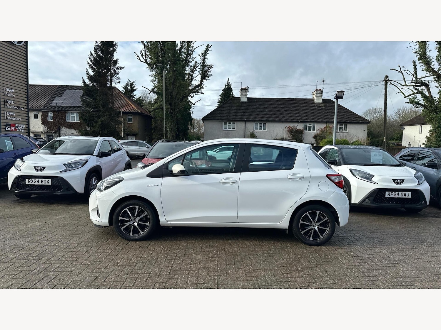Used Toyota Yaris 2018 for sale - 77537209: Photo 19