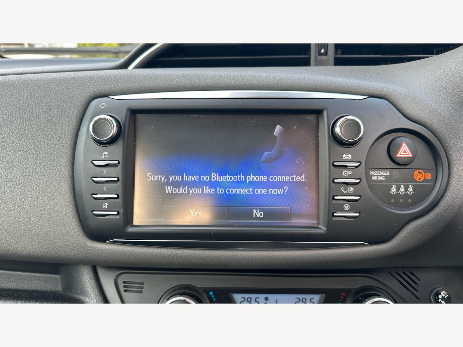 Used Toyota Yaris 2018 for sale - 77537209: Photo 22