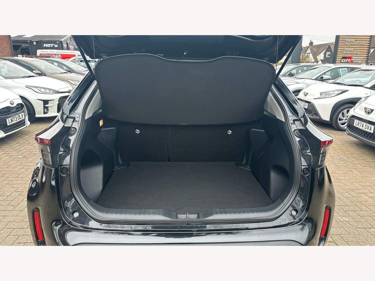 Used Toyota Yaris Cross for sale - 78006462: Photo 16