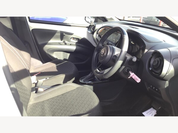Used Toyota Aygo X 2024 for sale - 76336824: Photo 13