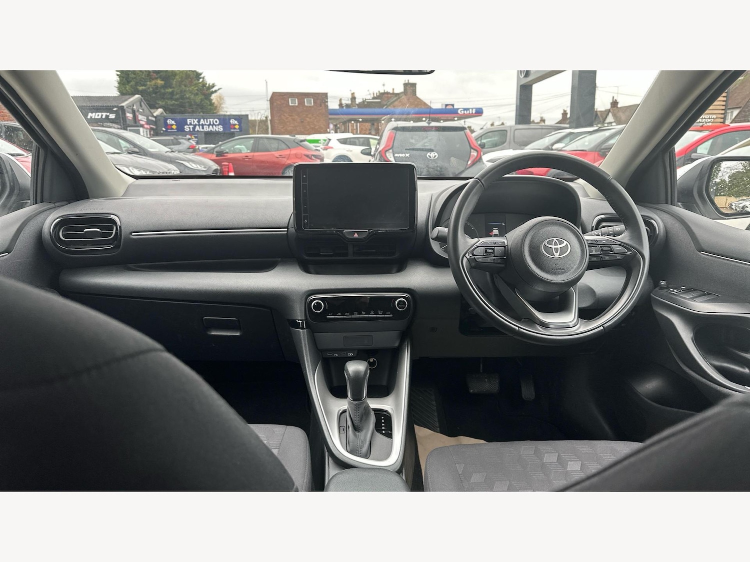 Used Toyota Yaris 2024 for sale - 76765971: Photo 7