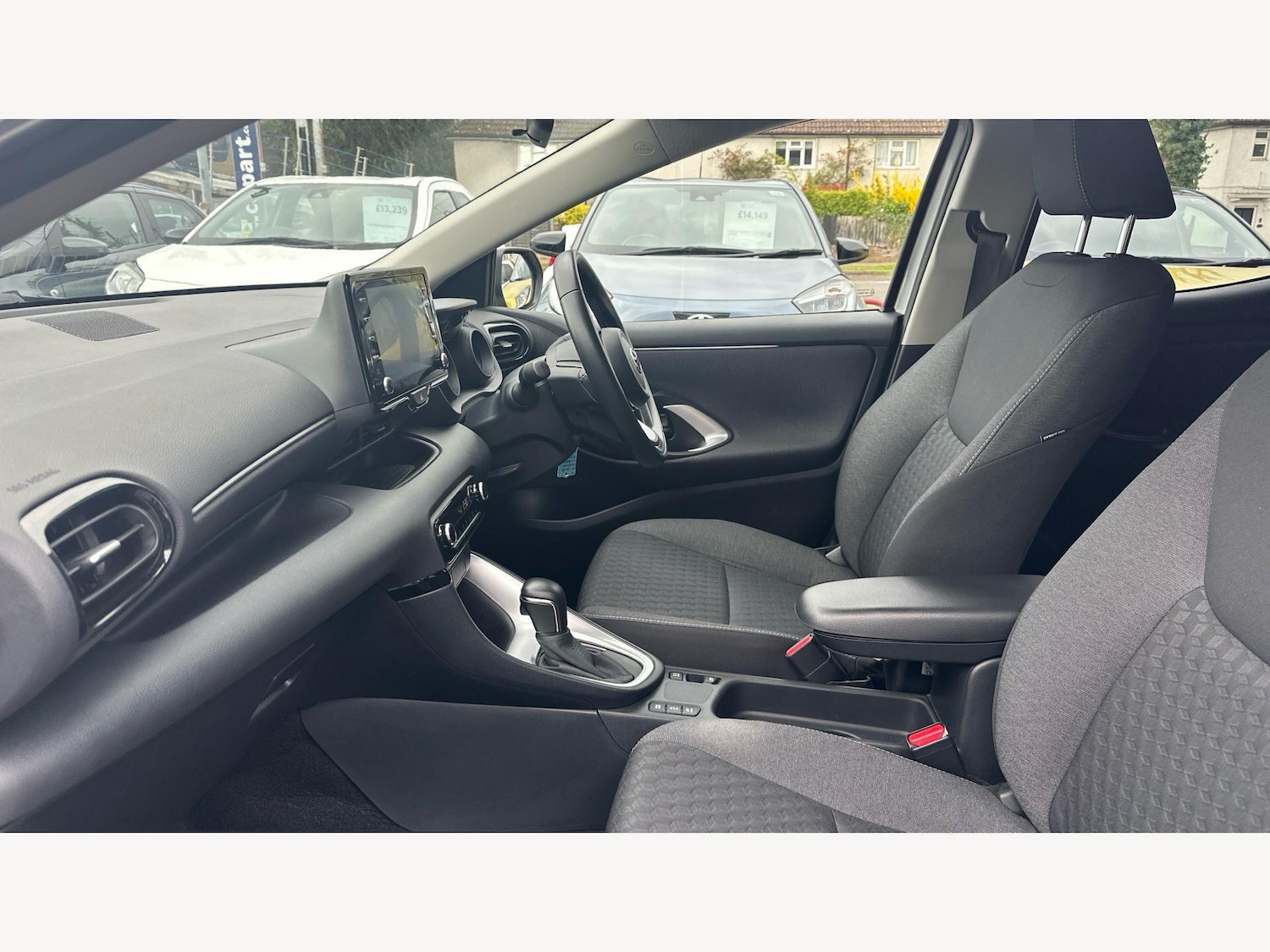 Used Toyota Yaris 2023 for sale - 78073062: Photo 12