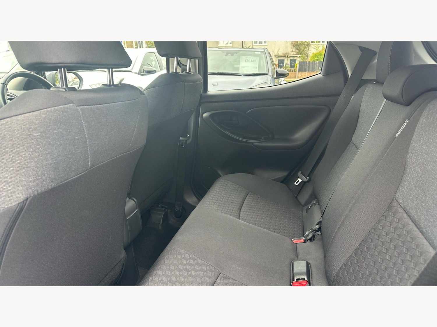 Used Toyota Yaris 2023 for sale - 78073062: Photo 15