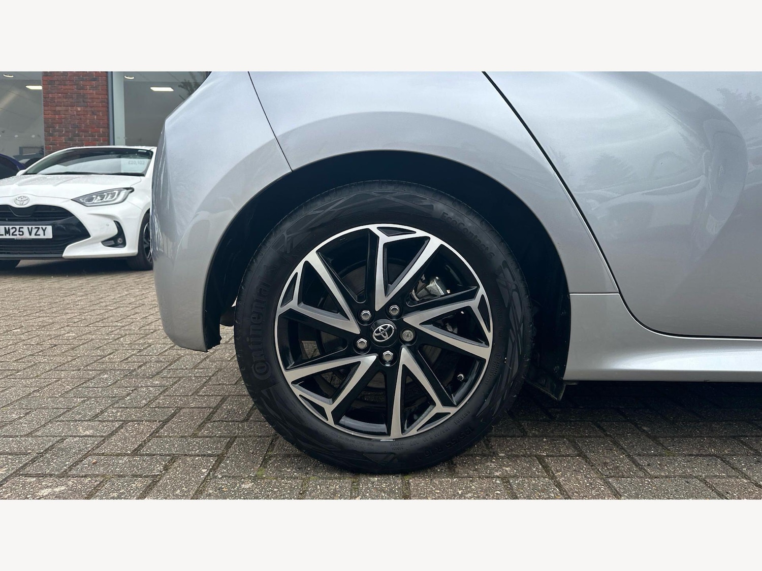 Used Toyota Yaris 2023 for sale - 78073062: Photo 20