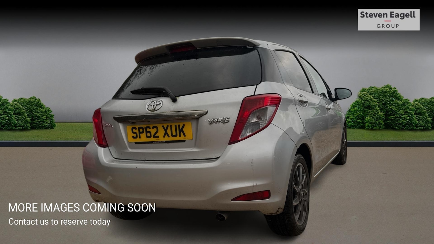 Used Toyota Yaris 2012 for sale - 77612610: Photo 2