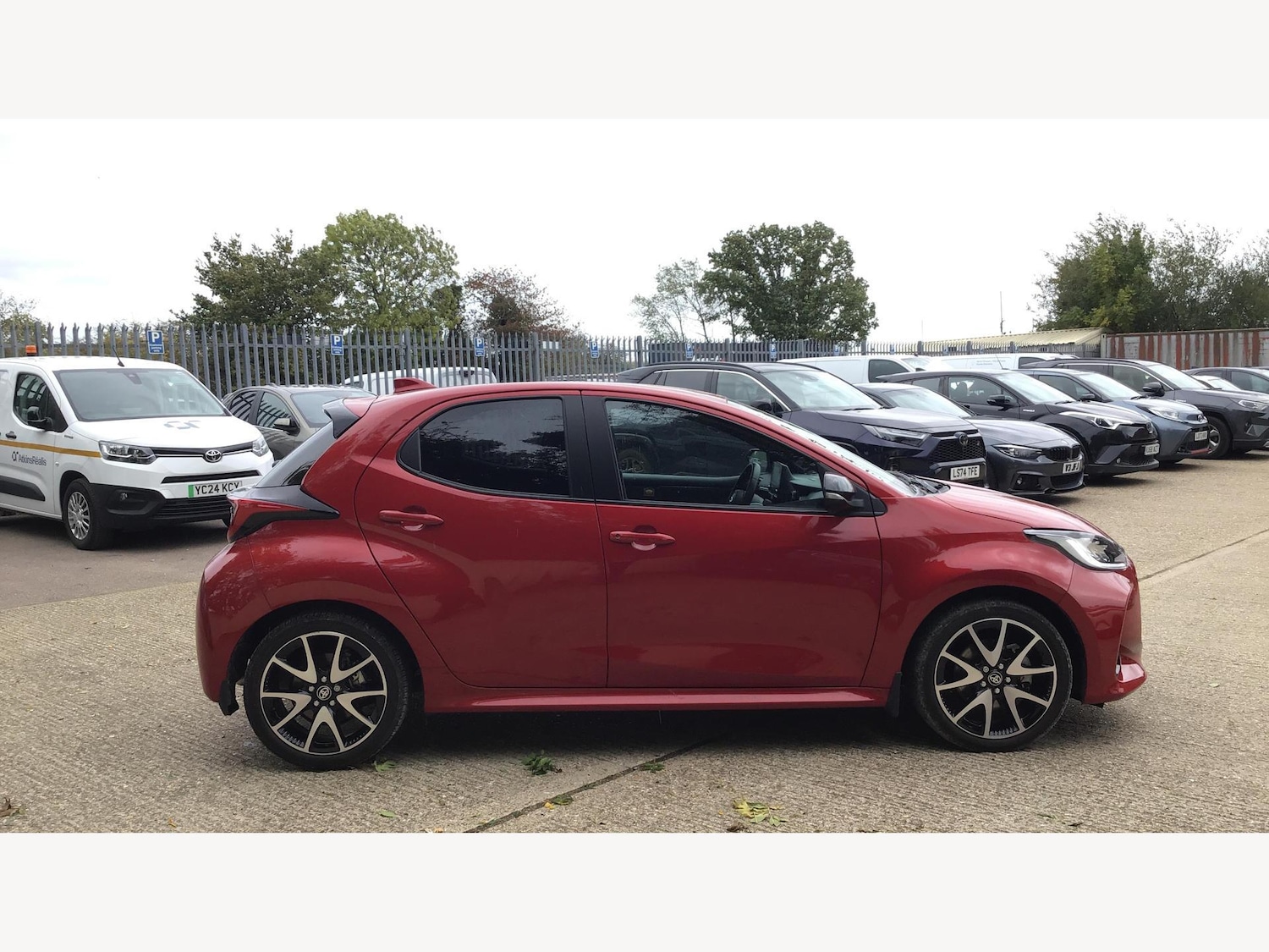 Used Toyota Yaris 2022 for sale - 76189559: Photo 18