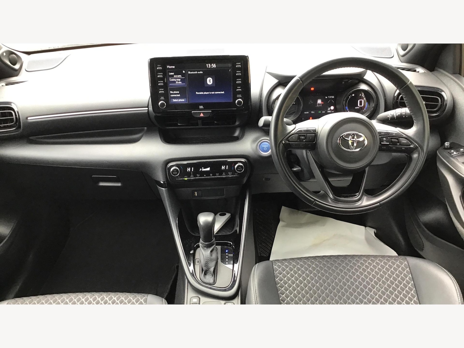 Used Toyota Yaris 2022 for sale - 76189559: Photo 7