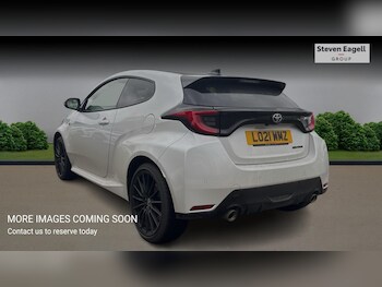 Used Toyota Yaris 2021 for sale - 77696584: Photo