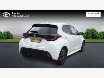 Used Toyota Yaris 2023 for sale - 75677537: Photo