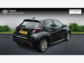 Used Toyota Yaris 2022 for sale - 77411676: Photo
