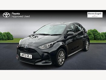 Used Toyota Yaris 2022 for sale - 77411676: Photo
