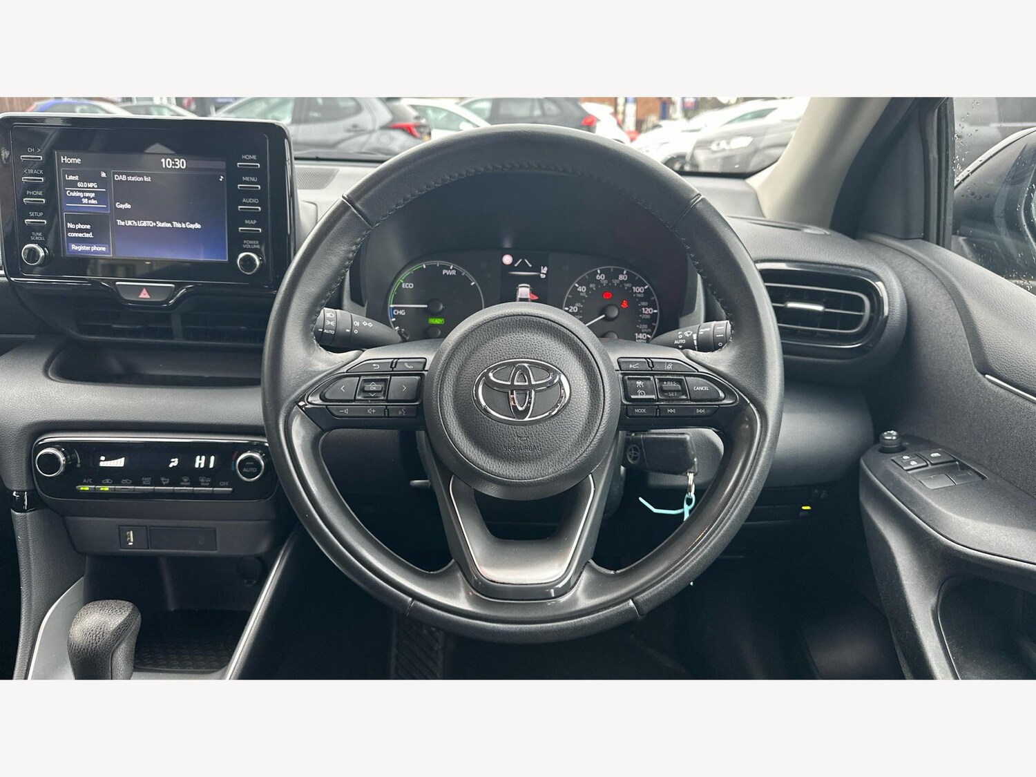 Used Toyota Yaris 2022 for sale - 77411676: Photo 8