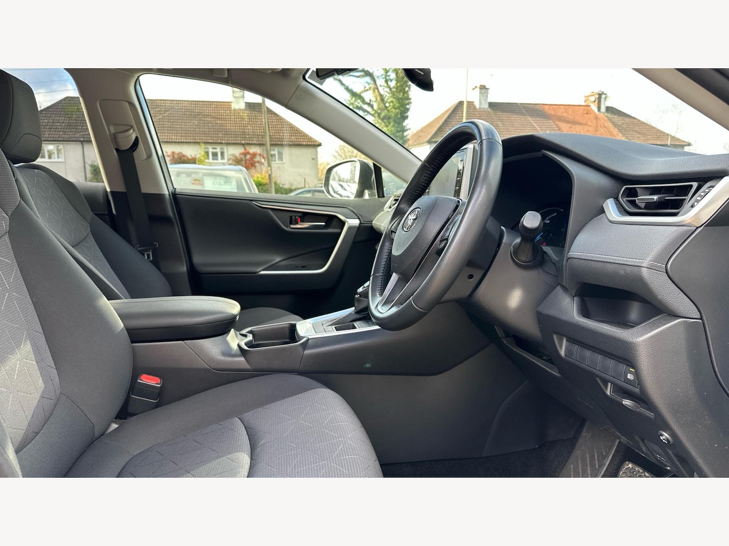 Used Toyota RAV4 2021 for sale - 76584832: Photo 13