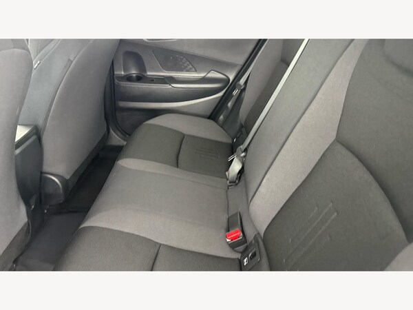 Used Toyota C-HR 2024 for sale - 76336747: Photo 15