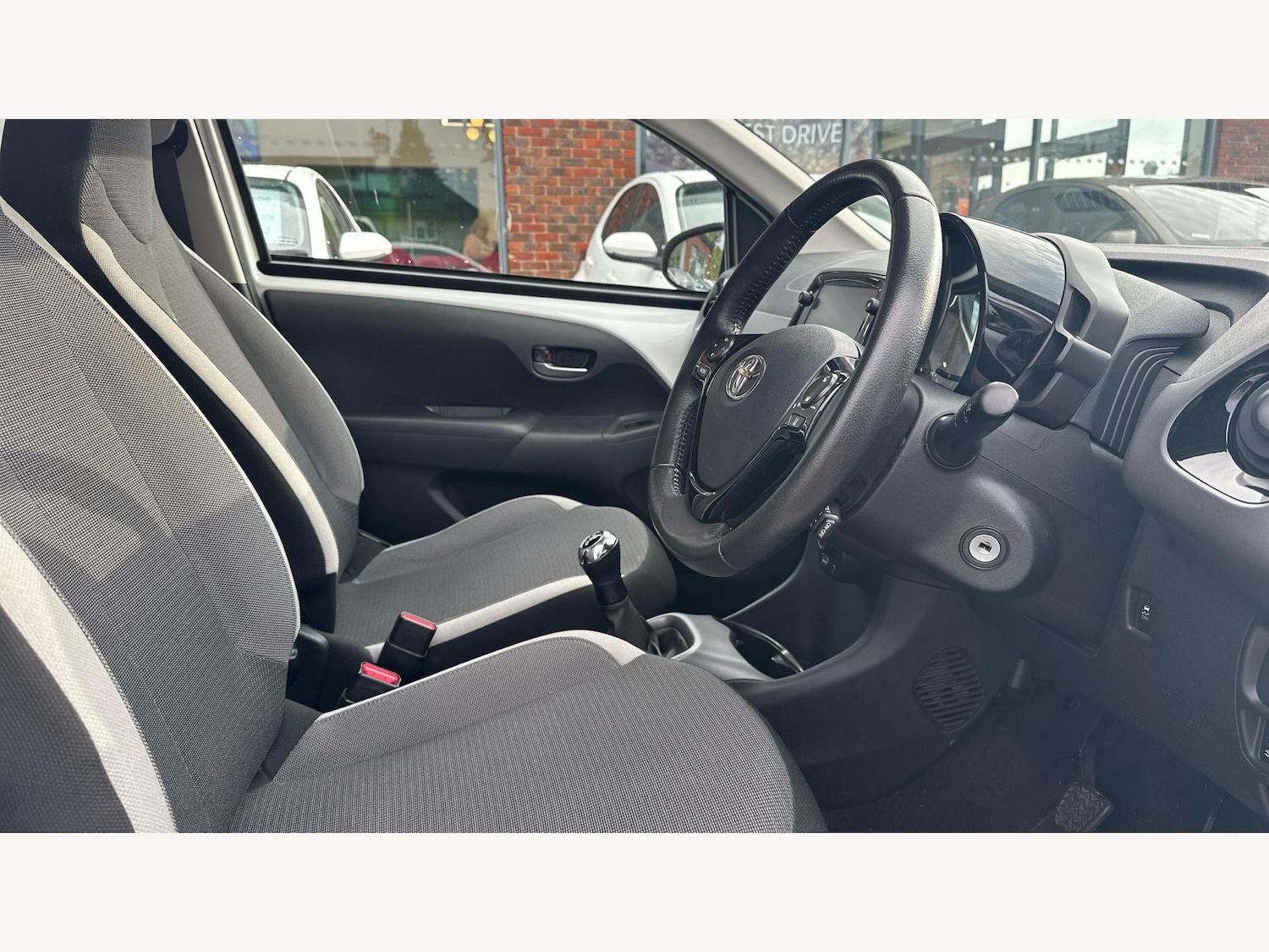 Used Toyota AYGO 2022 for sale - 76398576: Photo 13