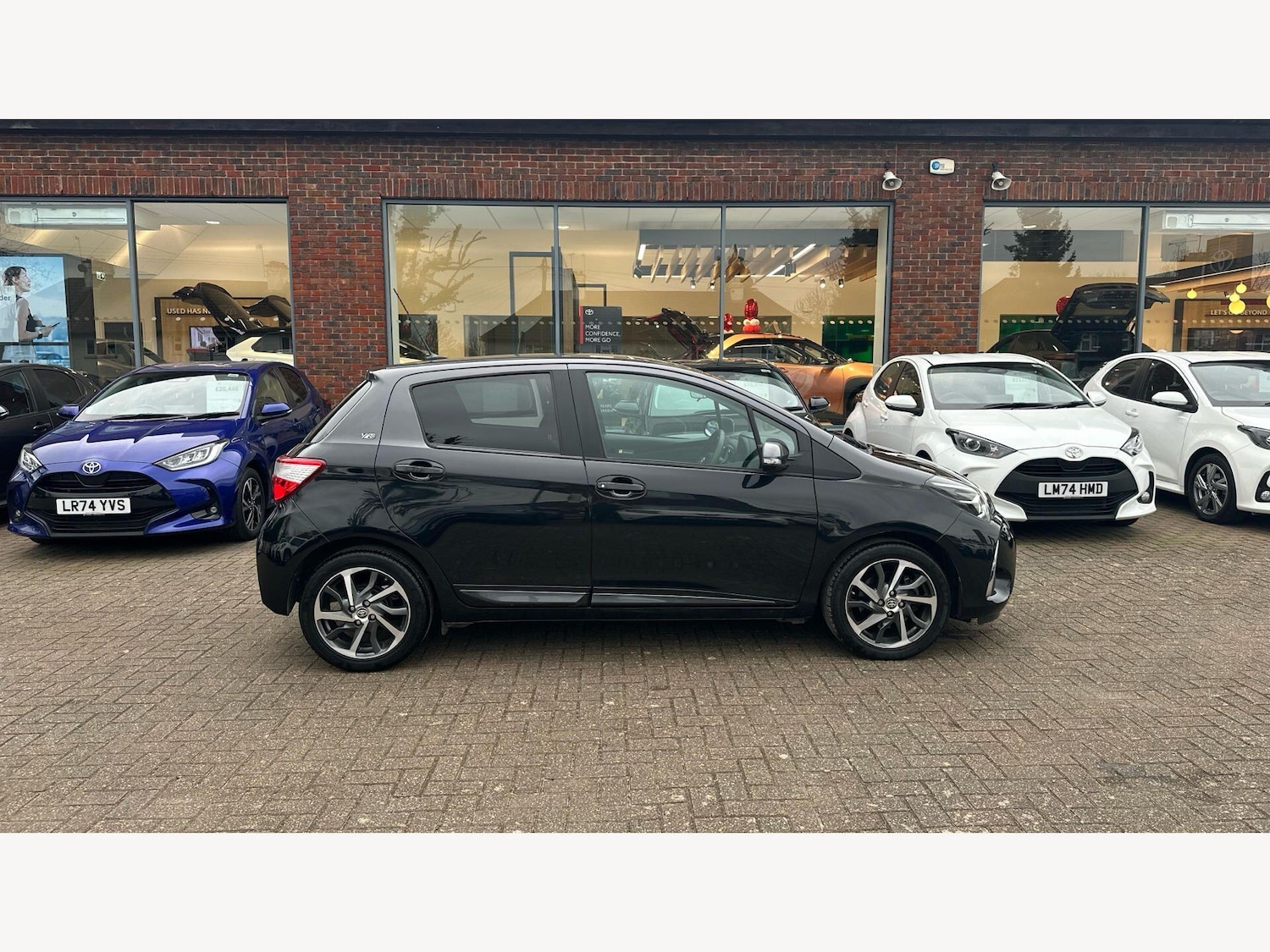 Used Toyota Yaris for sale - 77753914: Photo 18