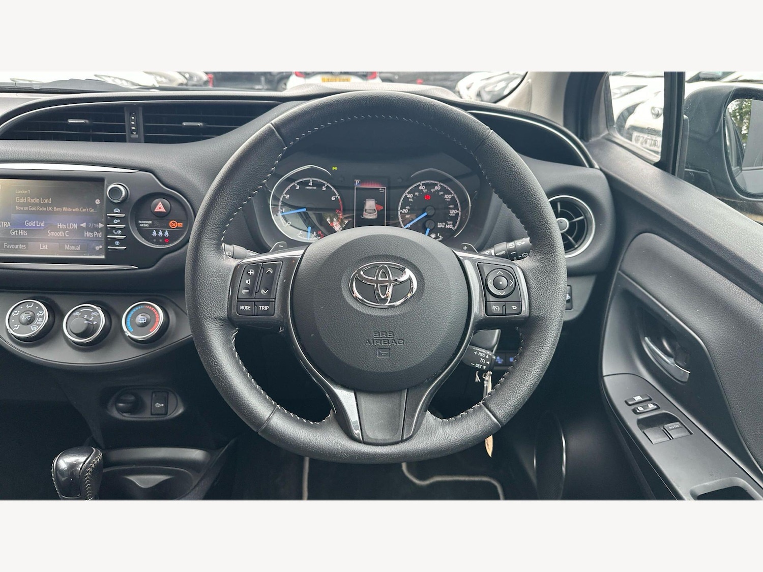 Used Toyota Yaris for sale - 77753914: Photo 8