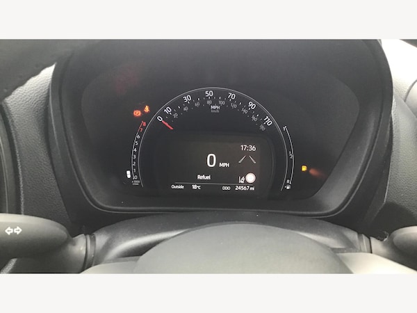 Used Toyota Aygo X 2023 for sale - 75757519: Photo 11
