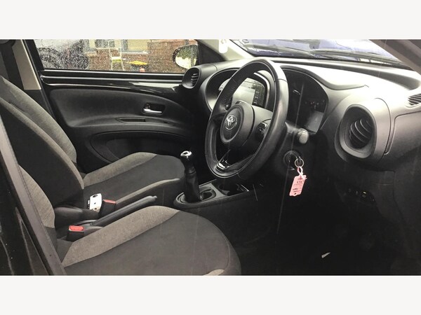 Used Toyota Aygo X 2023 for sale - 75757519: Photo 13