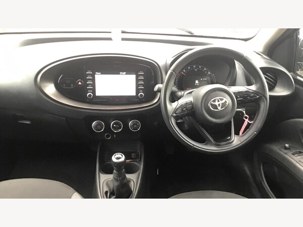 Used Toyota Aygo X 2023 for sale - 75757519: Photo 7