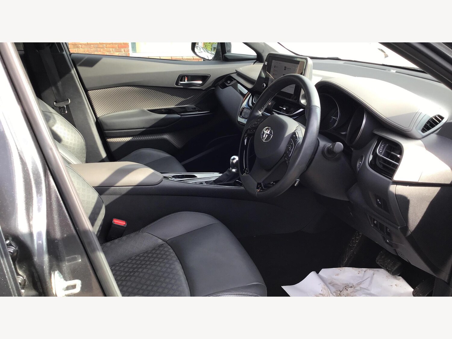 Used Toyota C-HR 2023 for sale - 76270134: Photo 13