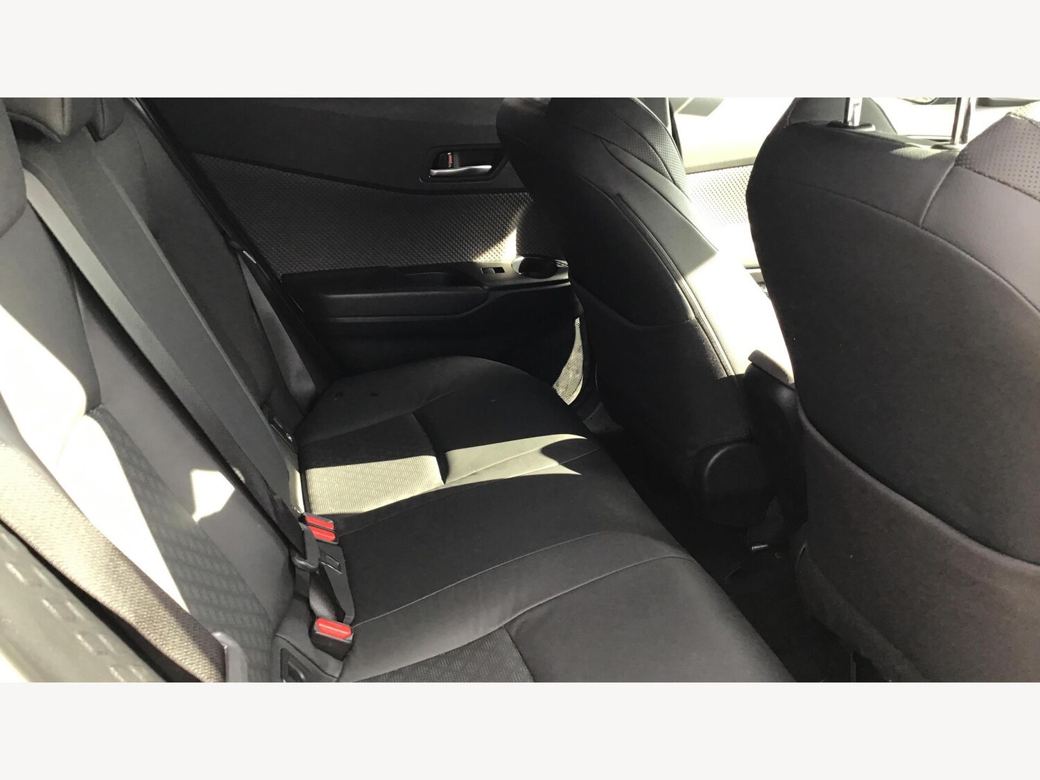 Used Toyota C-HR 2023 for sale - 76270134: Photo 14