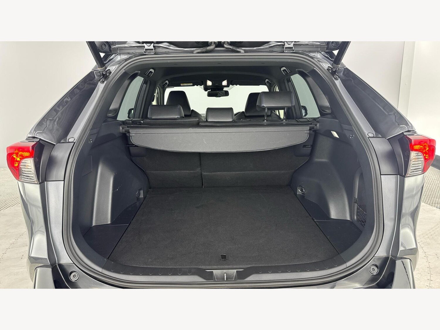 Used Toyota RAV4 2022 for sale - 76539018: Photo 16