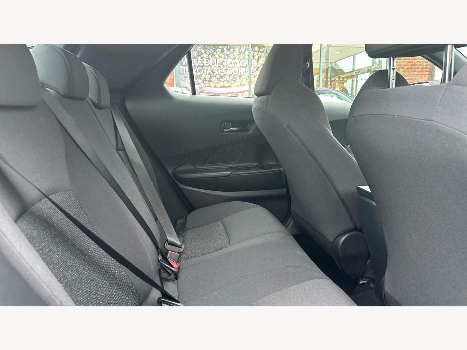 Used Toyota C-HR 2025 for sale - 77440268: Photo 14