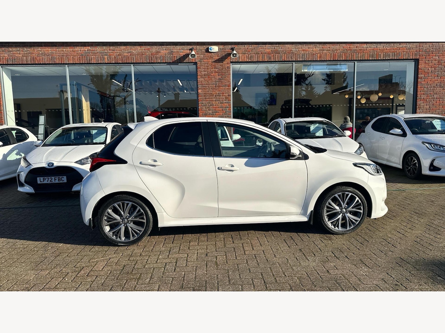 Used Toyota Yaris 2021 for sale - 77067049: Photo 18