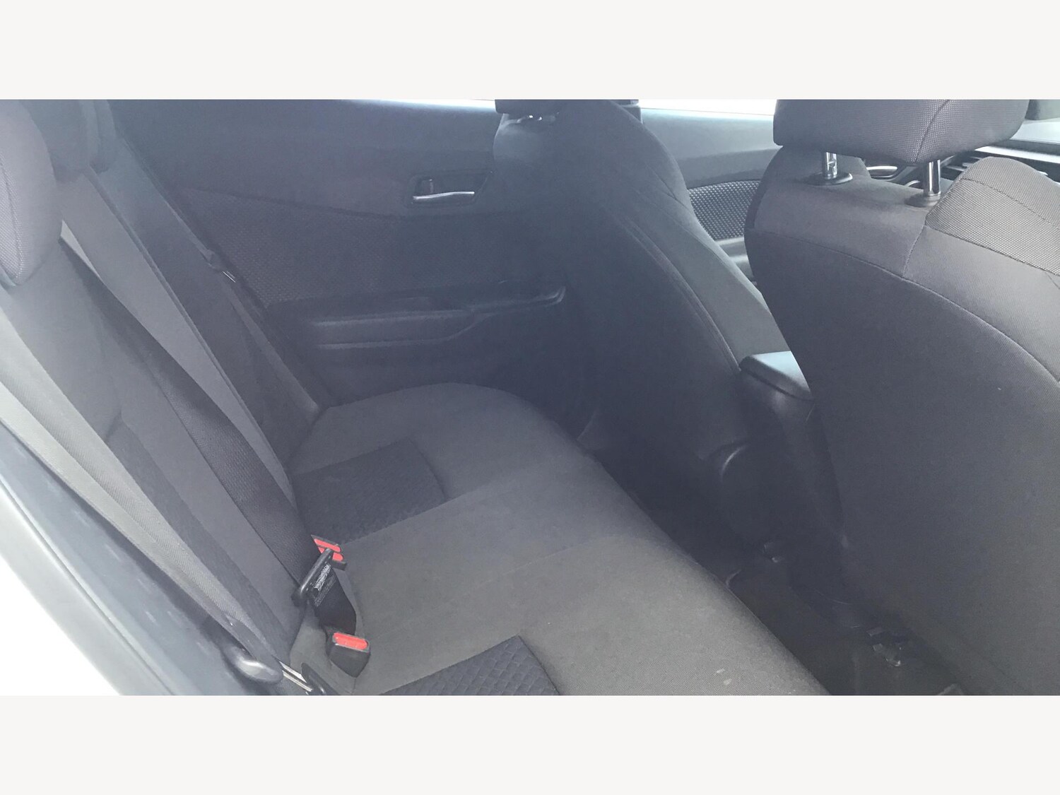 Used Toyota C-HR 2020 for sale - 76042018: Photo 14