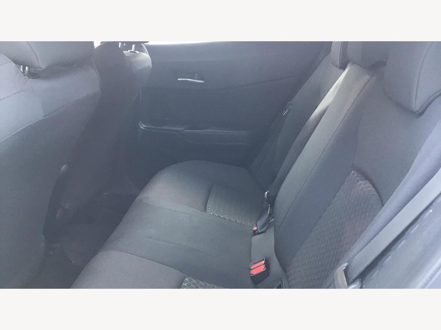 Used Toyota C-HR 2020 for sale - 76042018: Photo 15